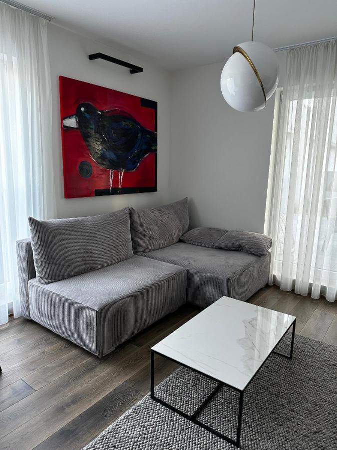 Apartament Vip Wola Варшава Екстер'єр фото
